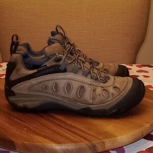 Merrell Chameleon Arc 2 Women's Hiking Boots Shoes Sz. 7.5
